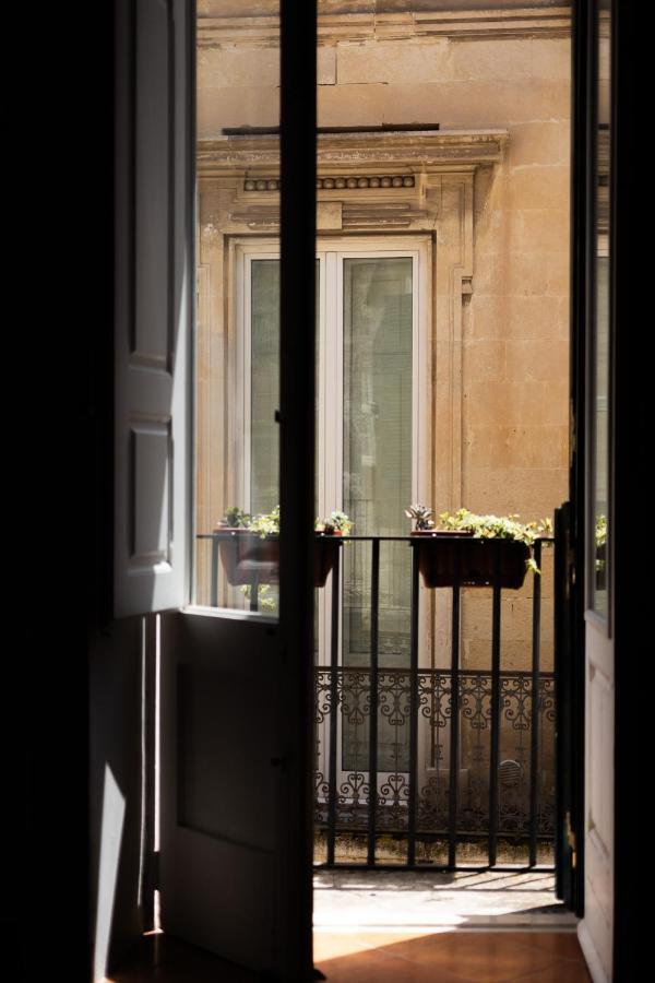 Palazzo Della Contessa - Suites & Breakfast レッチェ エクステリア 写真