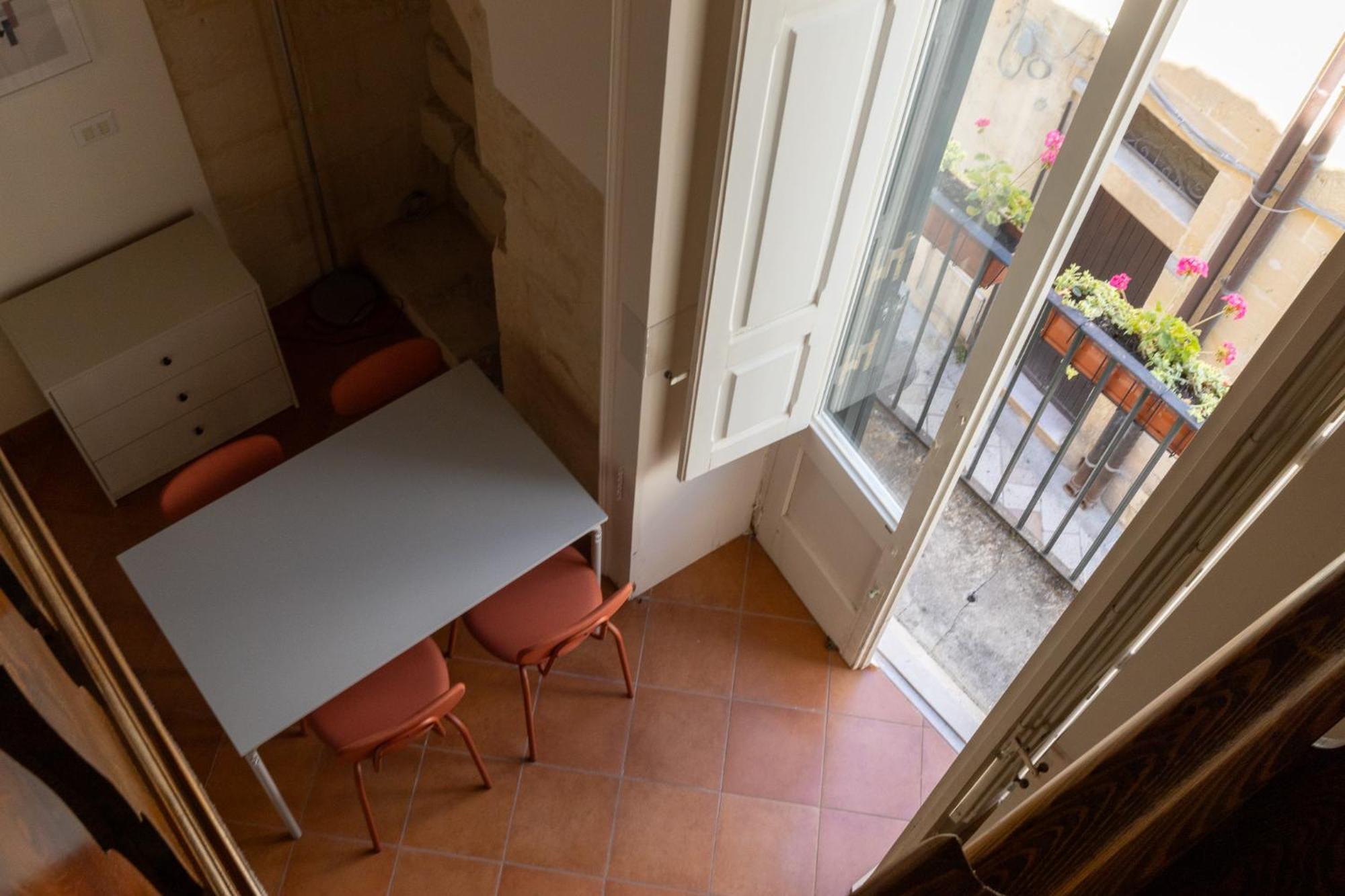Palazzo Della Contessa - Suites & Breakfast レッチェ エクステリア 写真